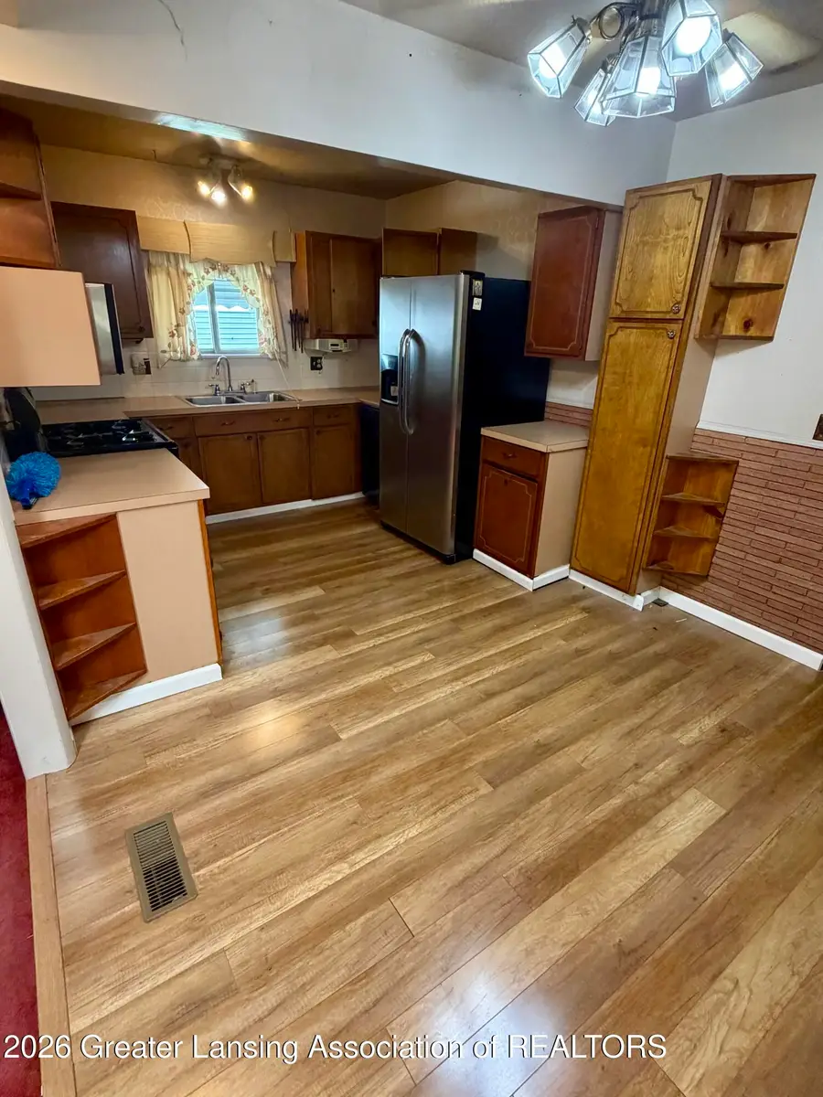 3209 Lucie Street, Lansing, MI 48911 - #3