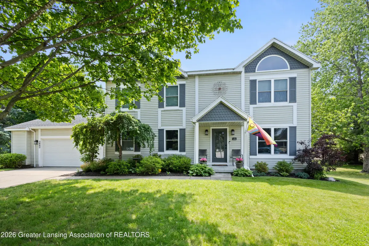 824 Amesbury Drive, Dewitt, MI 48820 - #1