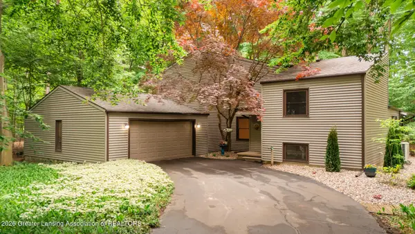 1045 N Eifert Road, Holt, MI 48842