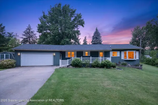 620 Meade Drive, Lansing, MI 48917