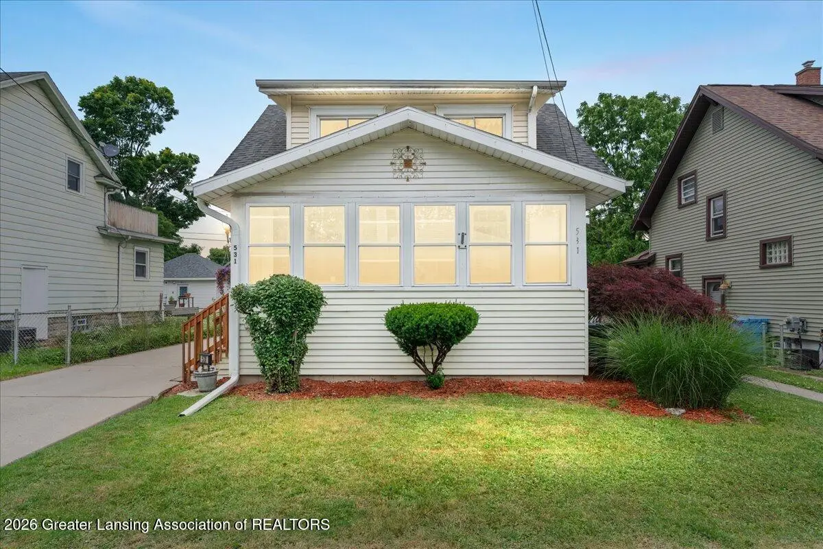531 Pacific Avenue, Lansing, MI 48910 - #1