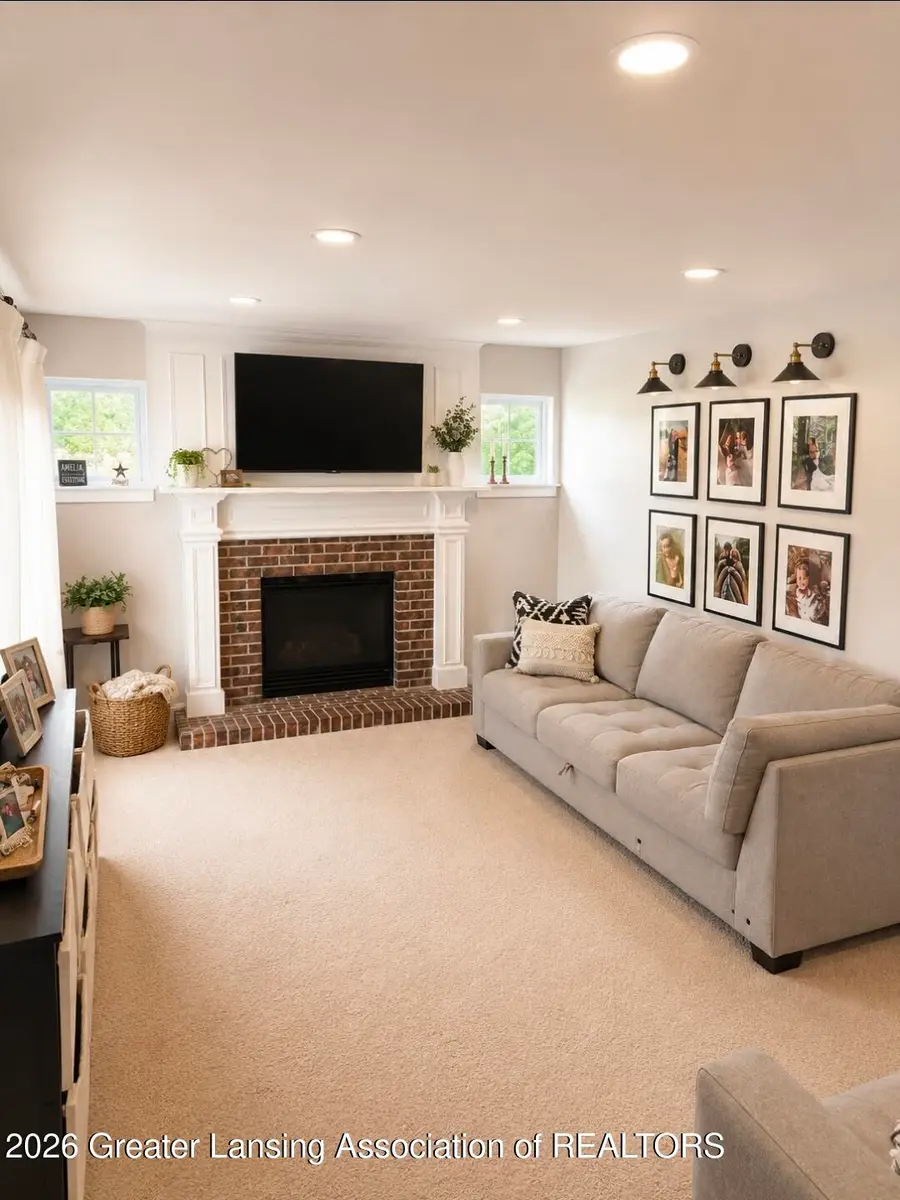 333 W Bailey Circle, Mason, MI 48854 - #2
