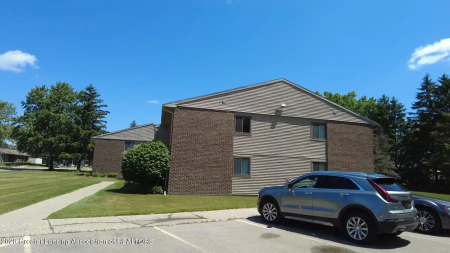 5400 Maple Road #29, Haslett, MI 48840 - #2