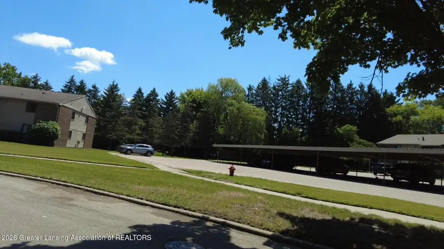 5400 Maple Road #29, Haslett, MI 48840 - #3