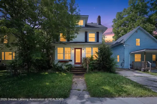 1219 Moores River Drive, Lansing, MI 48910
