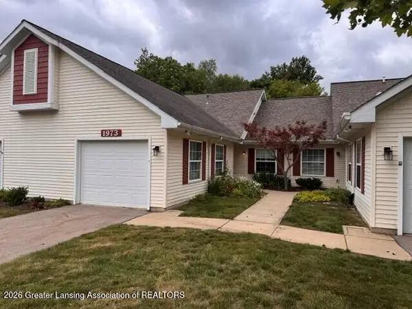 1973 Searl Court, East Lansing, MI 48823