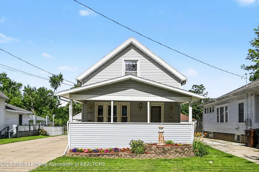 925 Clark Street, Lansing, MI 48906 - #3