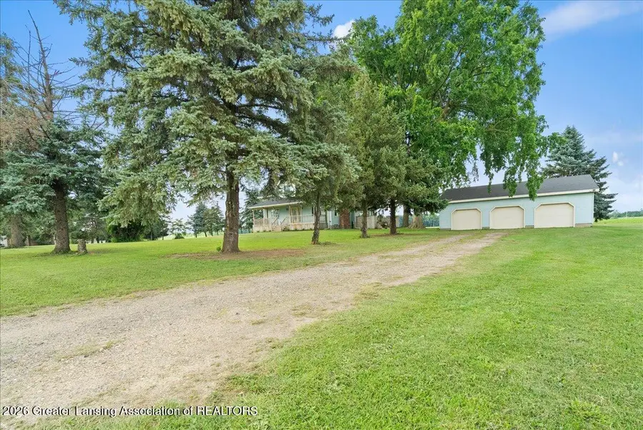 1281 E Walker Road, Saint Johns, MI 48879 - #3