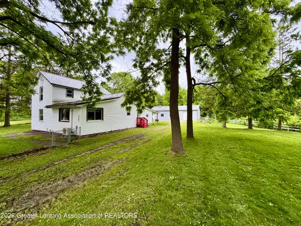 5447 Woods Road, Bellevue, MI 49021