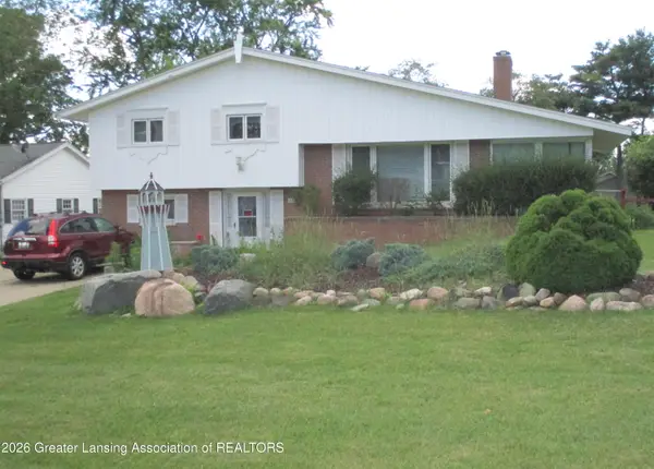1122 S Clinton Street, Charlotte, MI 48813