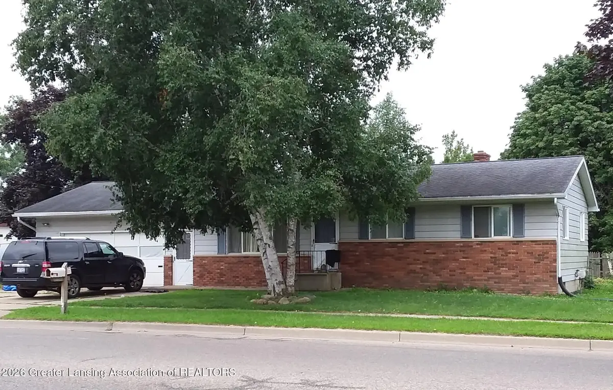 205 N Gould Street, Owosso, MI 48867 - #1
