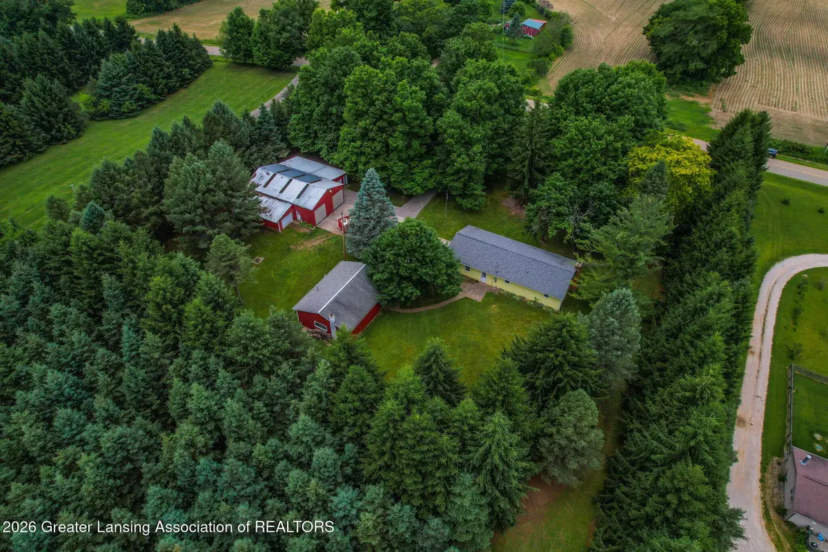 916 N Ainger Road, Charlotte, MI 48813 - #1