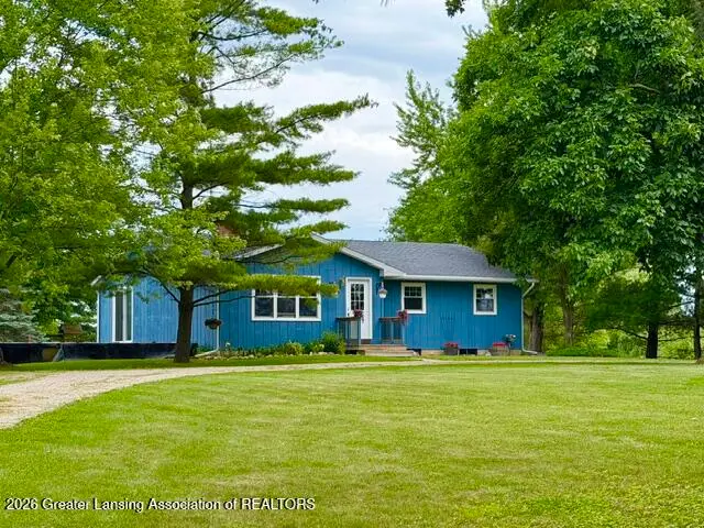 9230 W Howe Road, Eagle, MI 48822 - #1