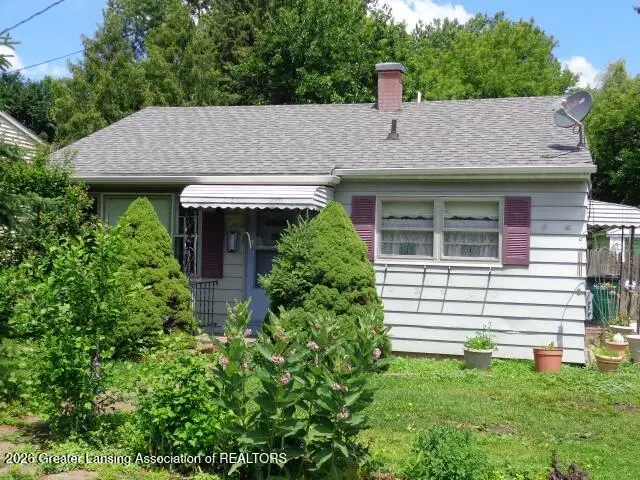 216 W Jolly Road, Lansing, MI 48910 - #1