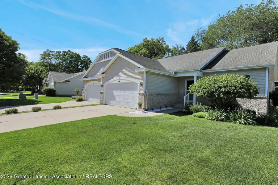 1730 N Crystal Cove, Haslett, MI 48840 - #2