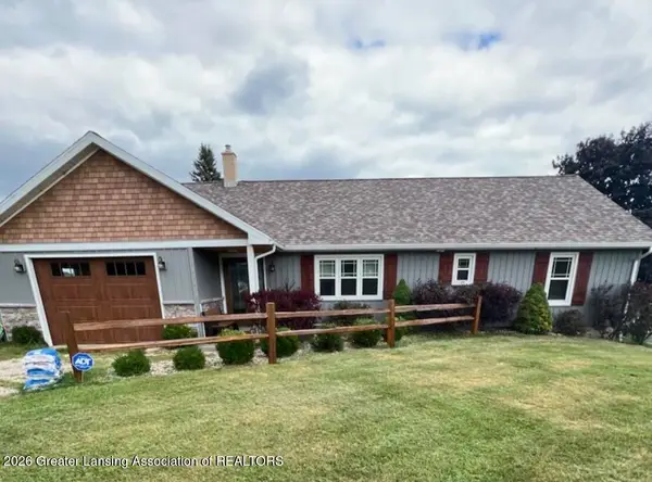 61049 Wayne Road, Burr Oak, MI 49030