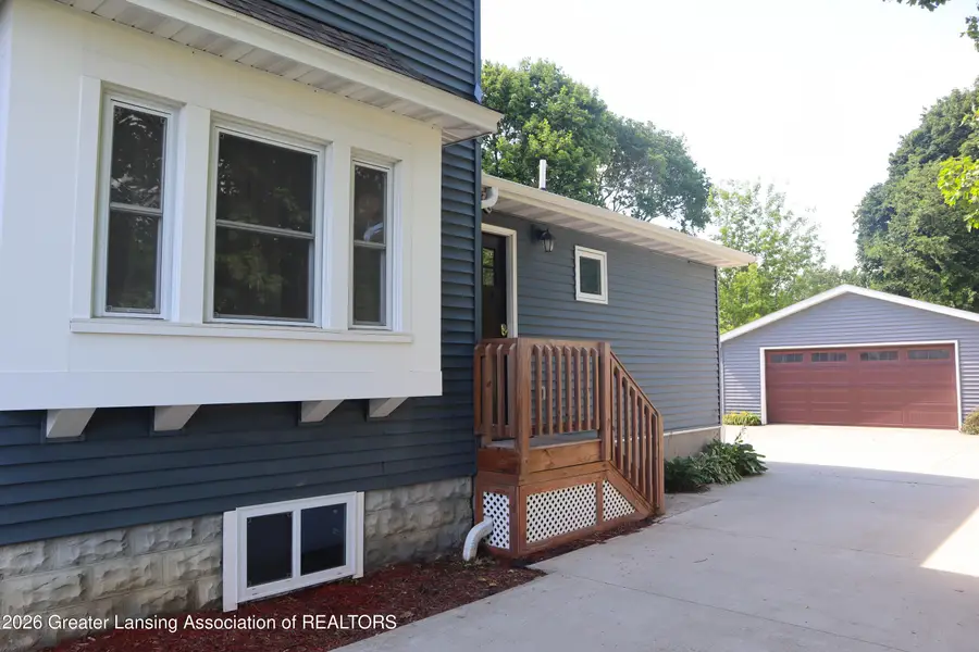 1220 W Hillsdale Street, Lansing, MI 48915 - #3