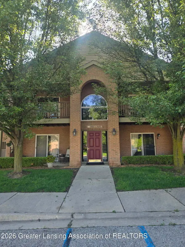 1429 Duncan Drive, Chelsea, MI 48118