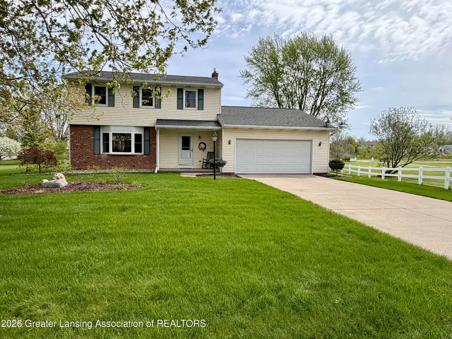 12758 E Greenfield Road, Grand Ledge, MI 48837 - #2