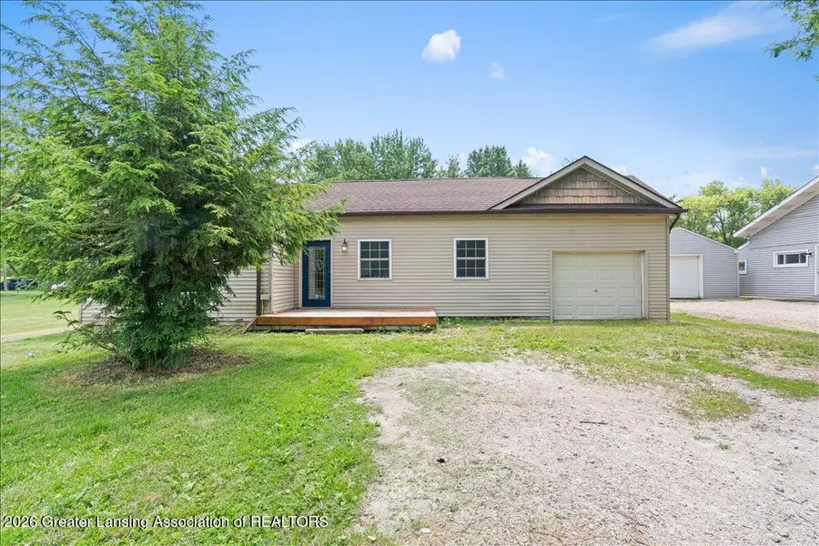 5136 Bell Oak Road, Webberville, MI 48892 - #2