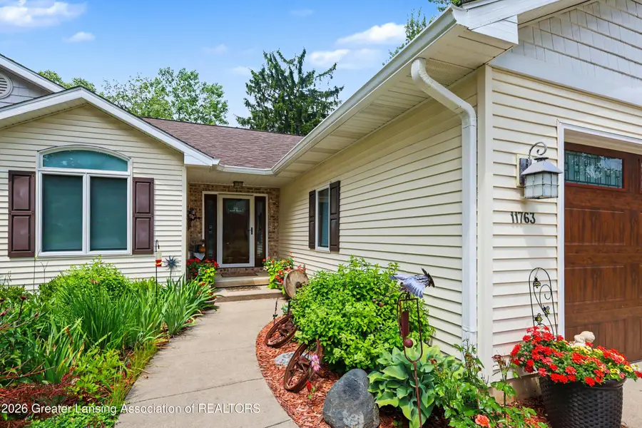11763 W Andre Drive, Grand Ledge, MI 48837 - #3