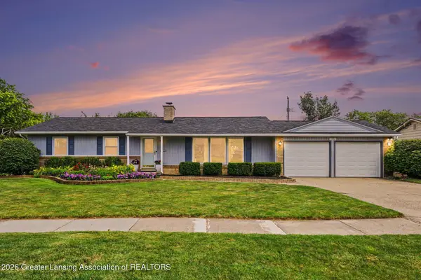 1516 Briarwood, Lansing, MI 48917