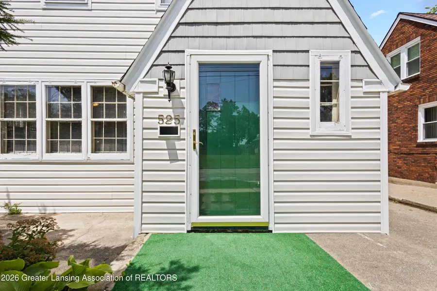 525 E Mount Hope Avenue, Lansing, MI 48910 - #2
