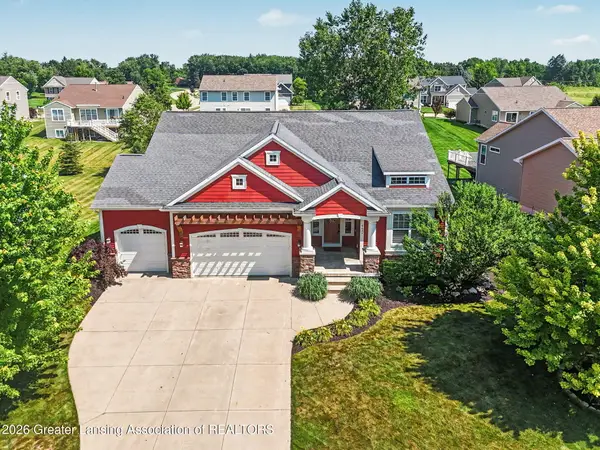 8624 Carlsbad Lane, Lansing, MI 48917