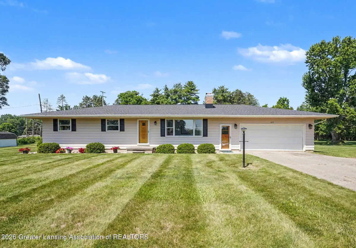 855 N Onondaga Road, Holt, MI 48842 - #1