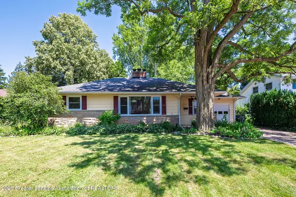 226 Kenberry Drive, East Lansing, MI 48823