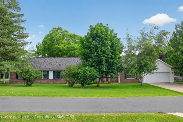 6011 Plainfield, Kalamazoo, MI 49048