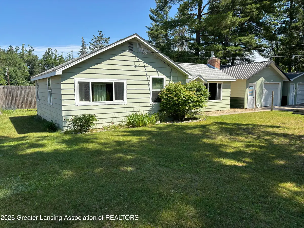 6308 E Dorothy Avenue, Indian River, MI 49749 - #1