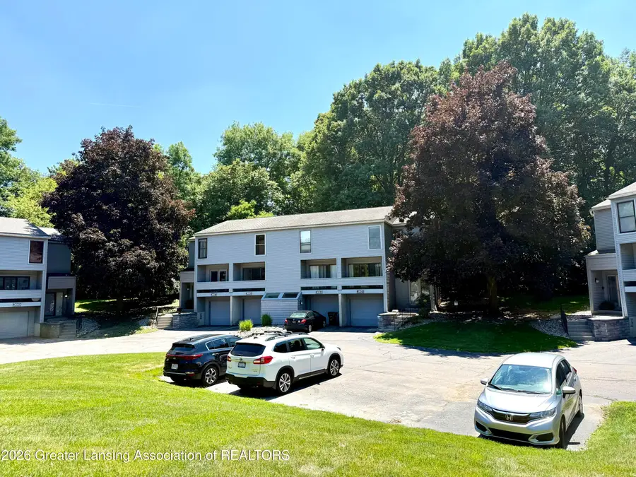 3661 E Meadows Court, Okemos, MI 48864 - #3