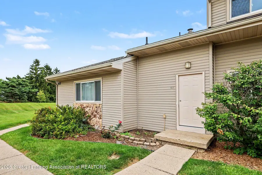 905 Registry Drive #133, Grand Ledge, MI 48837 - #3