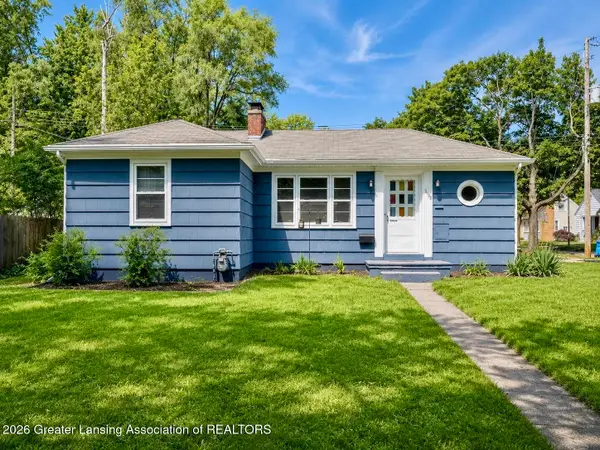 2100 Devonshire Avenue, Lansing, MI 48910