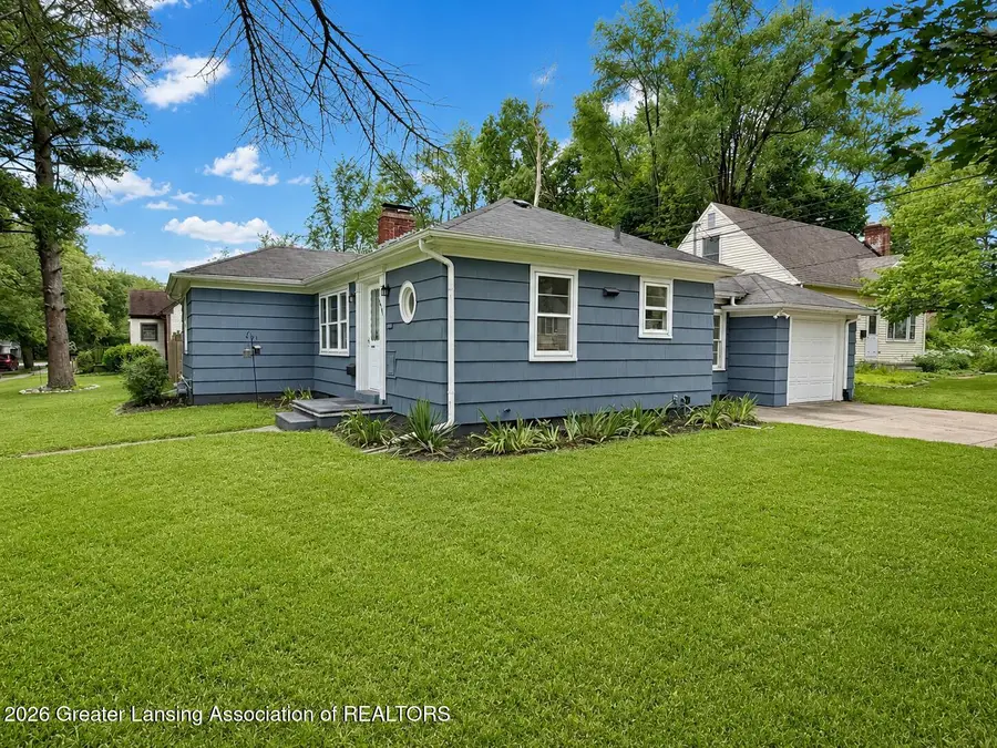 2100 Devonshire Avenue, Lansing, MI 48910 - #3