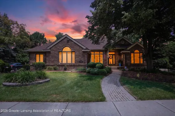 6270 Pine Hollow Drive, East Lansing, MI 48823