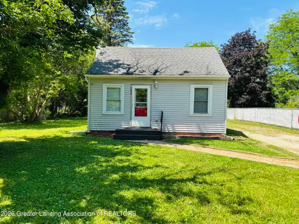 5330 Starr Avenue, Lansing, MI 48911