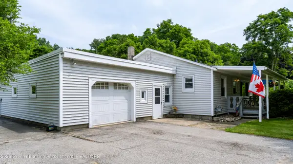 3984 5 Mile Road, Traverse City, MI 49686