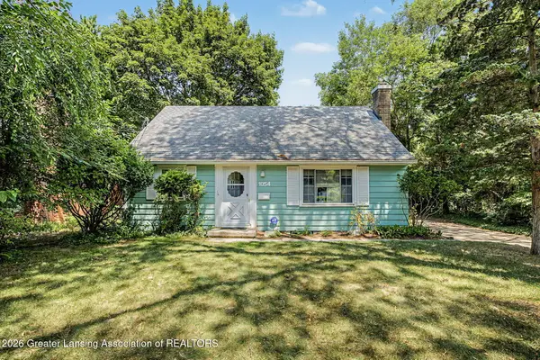 1054 Marigold Avenue, East Lansing, MI 48823
