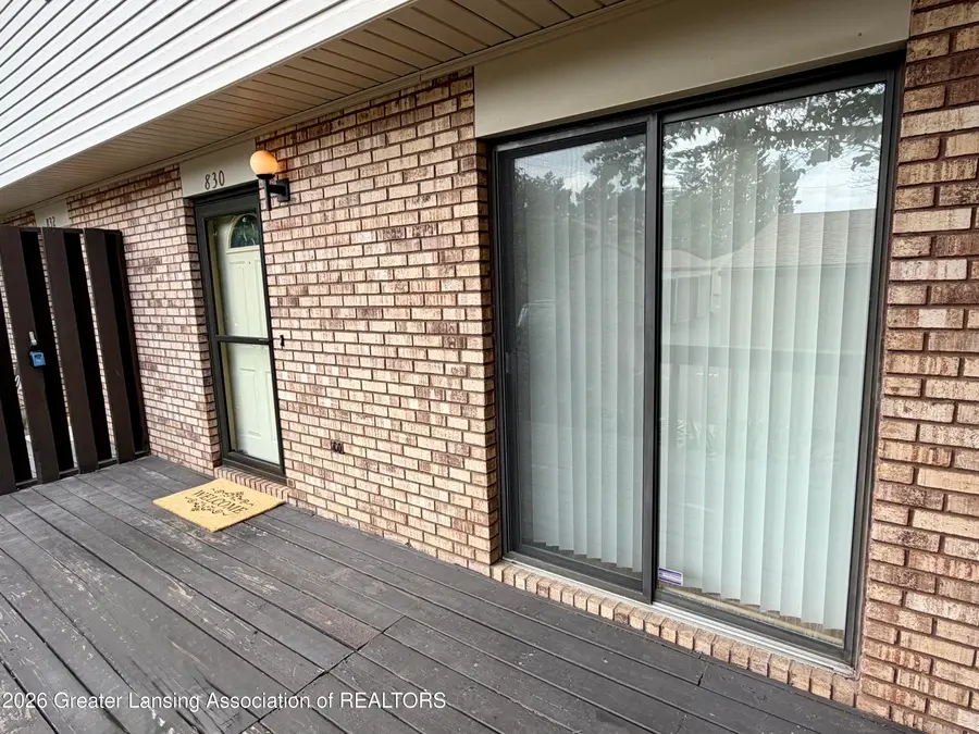 830 Armstrong Road #17, Lansing, MI 48911 - #3