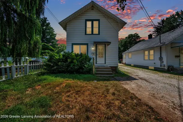 218 Paris Avenue, Lansing, MI 48910