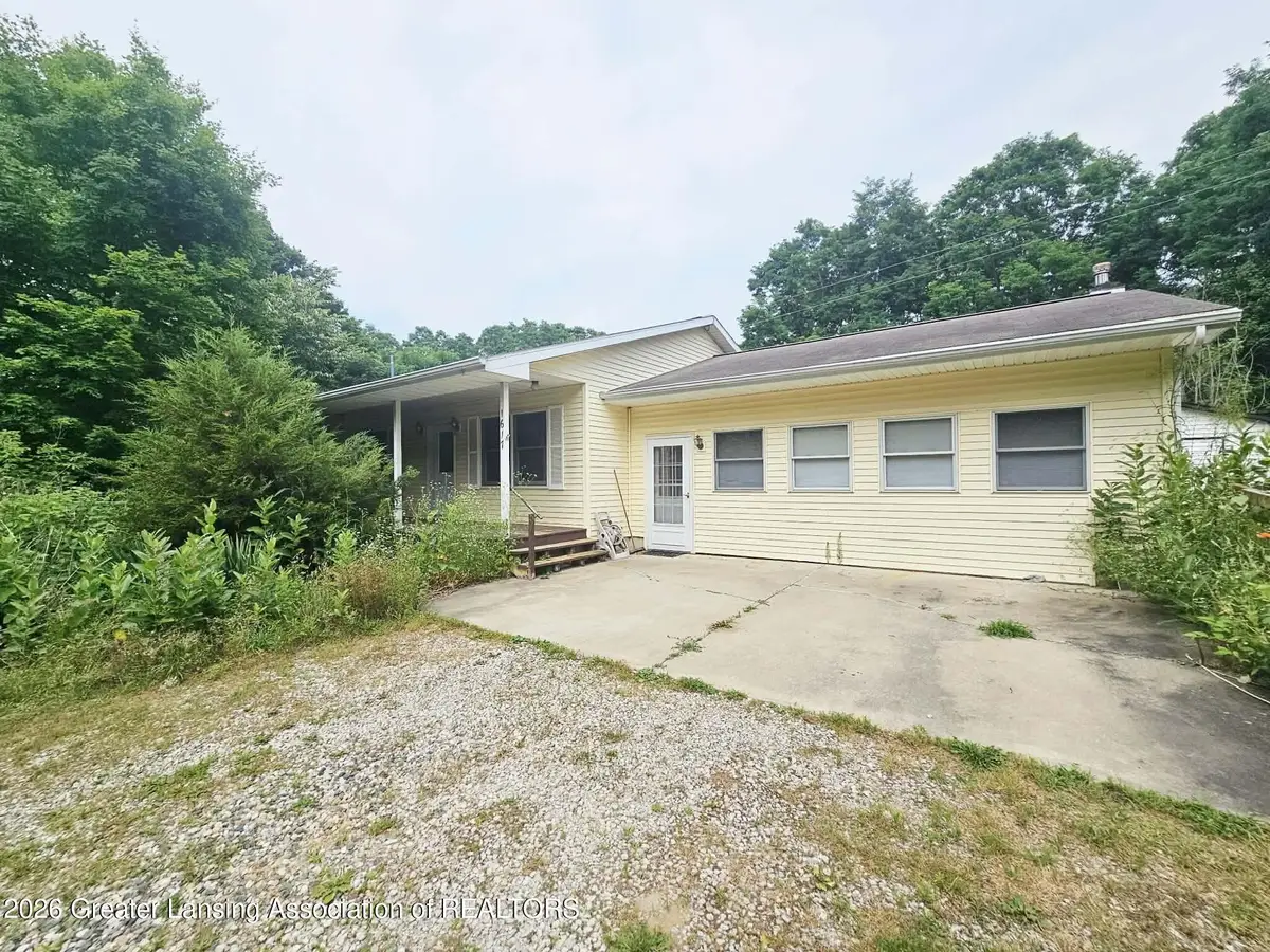 1617 S Ionia Road, Vermontville, MI 49096 - #1