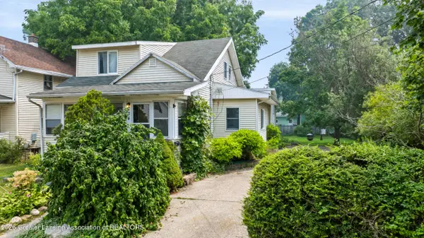 334 N Magnolia Avenue, Lansing, MI 48912