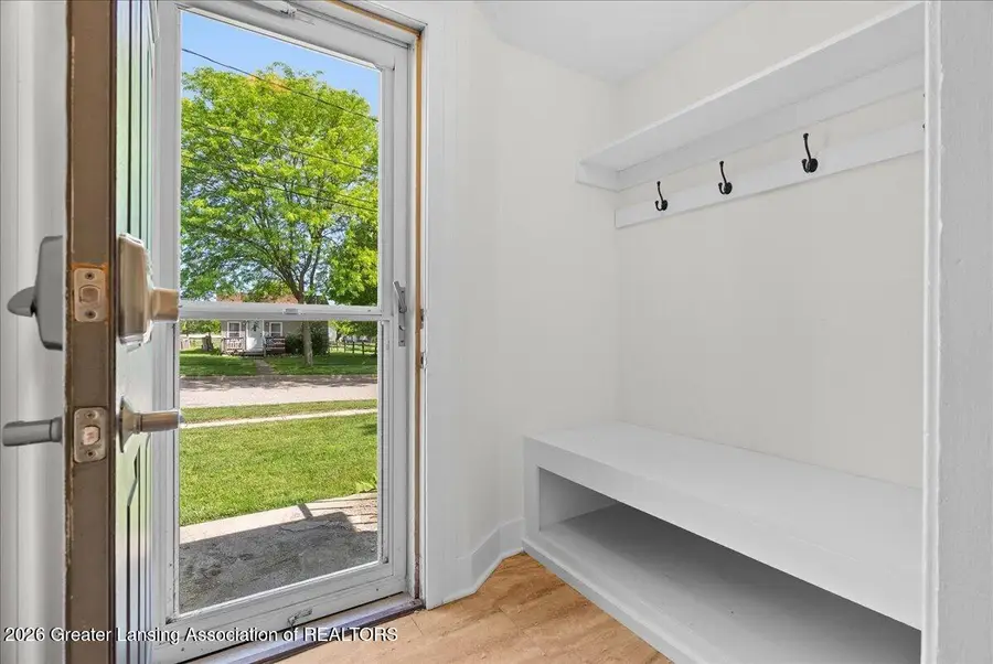 427 Center Street, Mason, MI 48854 - #3