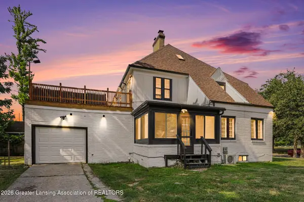405 Everett Drive, Lansing, MI 48915