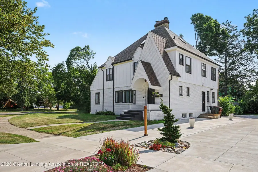 405 Everett Drive, Lansing, MI 48915 - #2