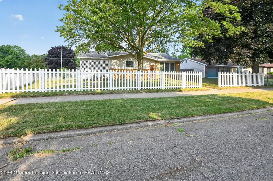 4424 Barclay, Lansing, MI 48911 - #2