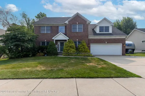 2212 Beechnut Trail, Holt, MI 48842