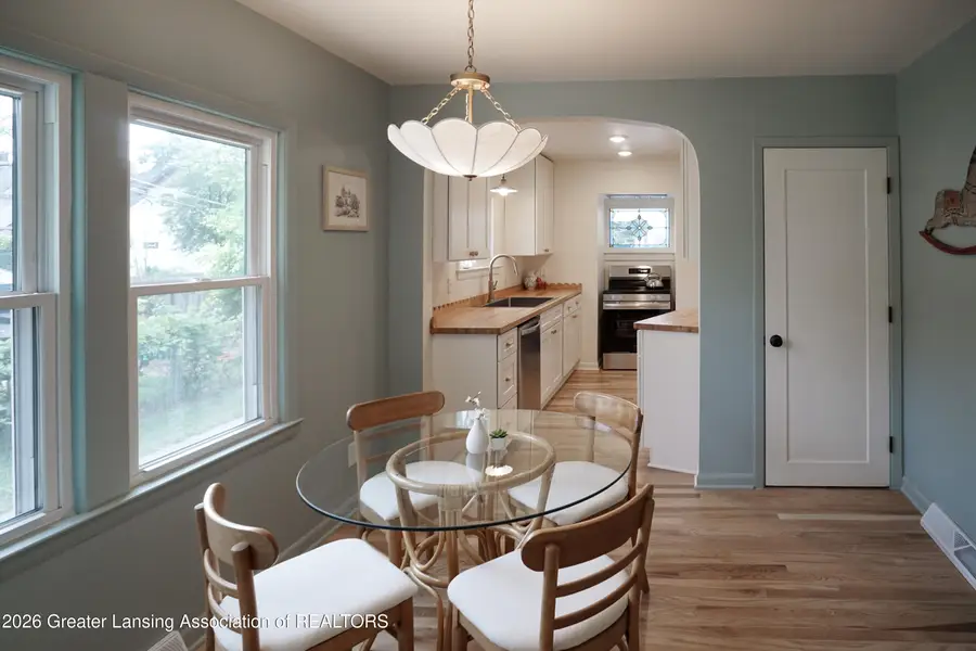 819 Cawood Street, Lansing, MI 48915 - #3